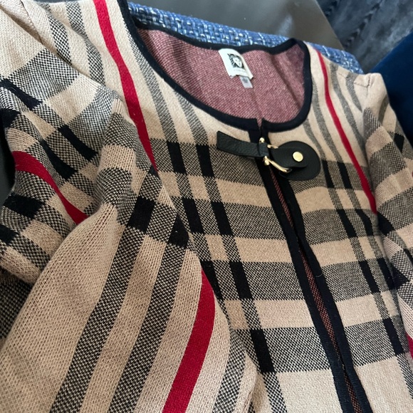 Anne Klein plaid knit sweater jacket/cape/ cardigan buckle closure - Picture 3 of 13